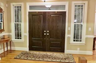 216 Battle Creek Ct - Photo 11