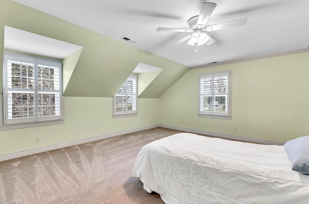 1109 Rockford Rd, High Point NC  27262-4654 exterior