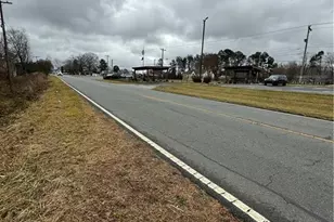 349 E King St, King, NC 27021 - Photo 19