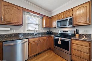 2908 Spencers Grove Rd - Photo 9