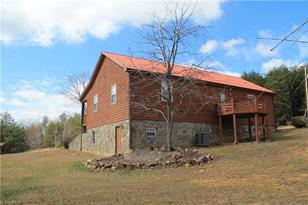 1087 Rest Home Rd - Photo 3