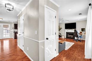 1136 Stamford Club Dr - Photo 5