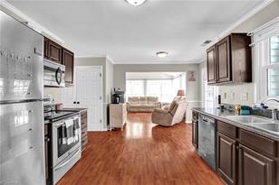 1136 Stamford Club Dr - Photo 13