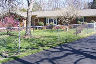 5114 Brook Cir, High Point, NC 27263