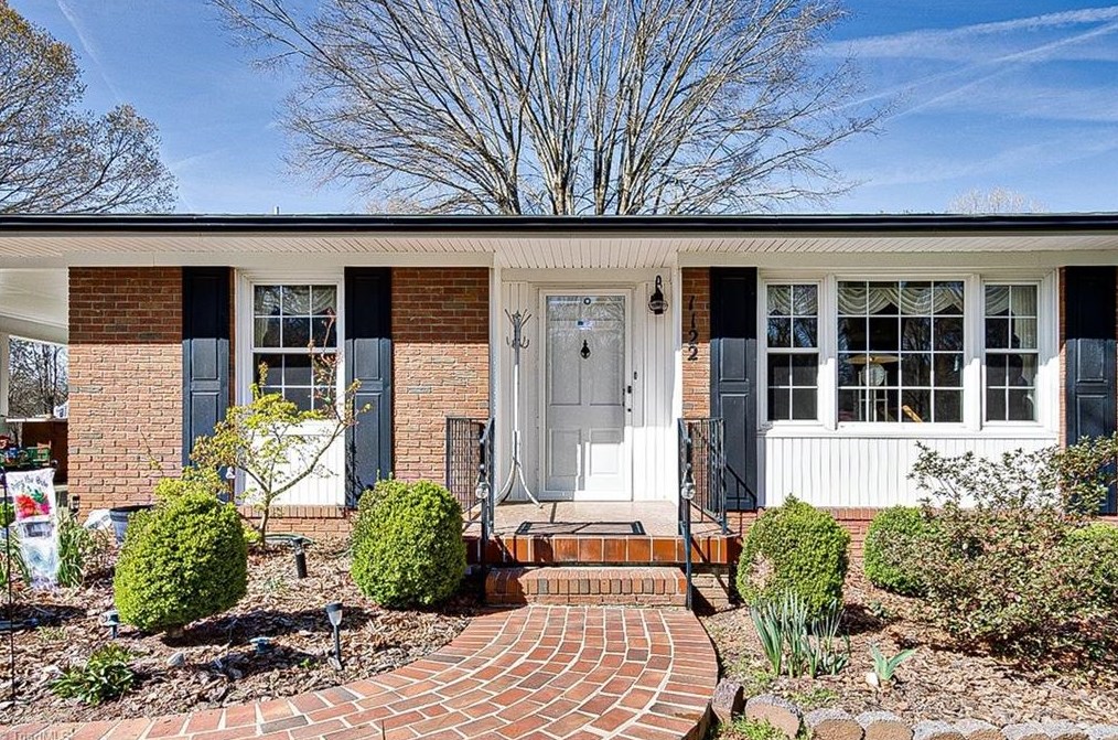 1122 Richardson St, Parks Crossroads NC  27316-9711 exterior