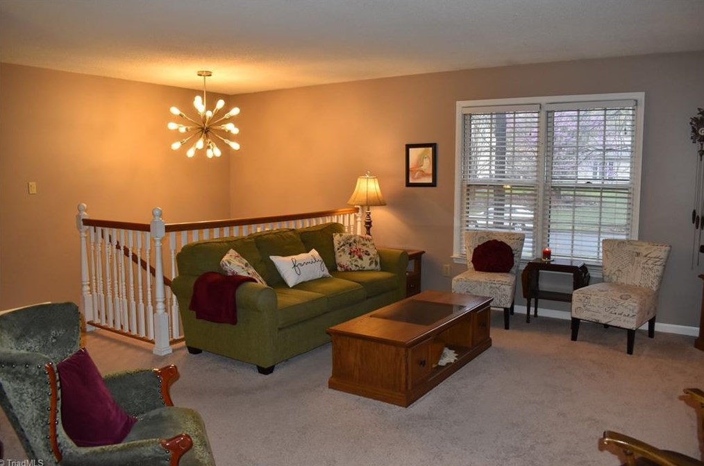 1123 Pepper Hill Rd, Greensboro NC  27407-2837 exterior