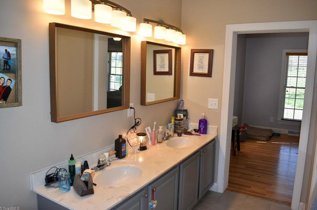 7023 Nc Highway 150, Lexington NC  27295-5274 exterior