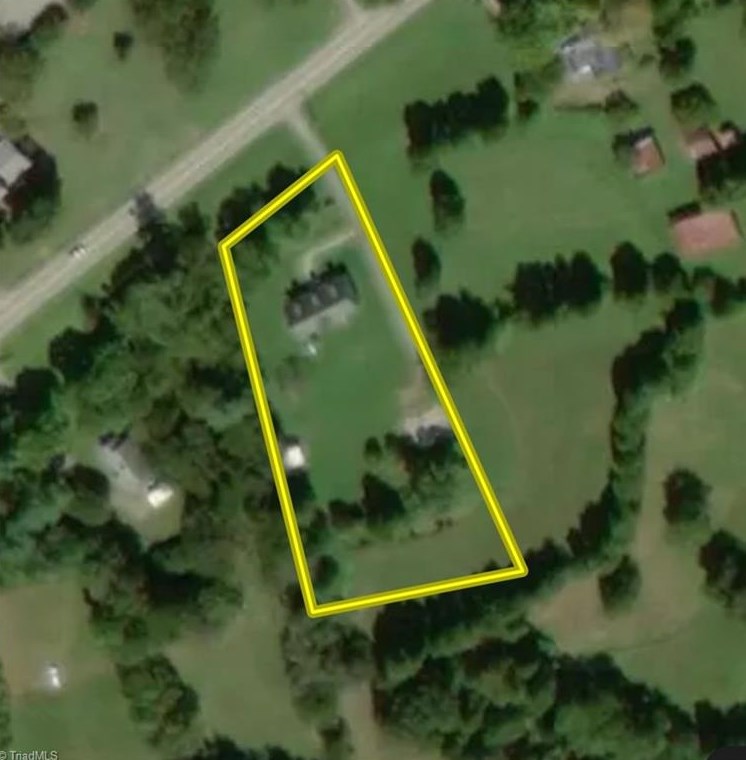 7023 Nc Highway 150, Lexington NC  27295-5274 exterior