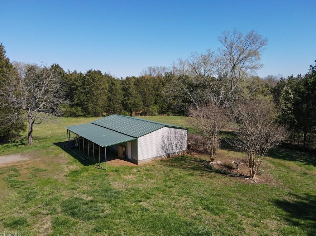 7023 Nc Highway 150, Lexington NC  27295-5274 exterior