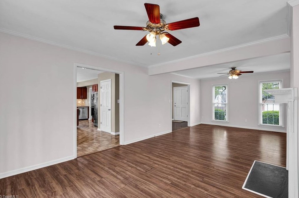 307 Ridgeland Dr, High Point NC  27262-8329 exterior