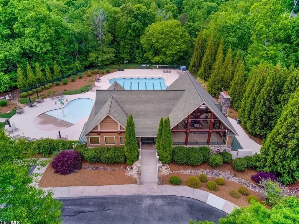 6308 Blue Aster Trce, Summerfield NC 27358-9344 exterior