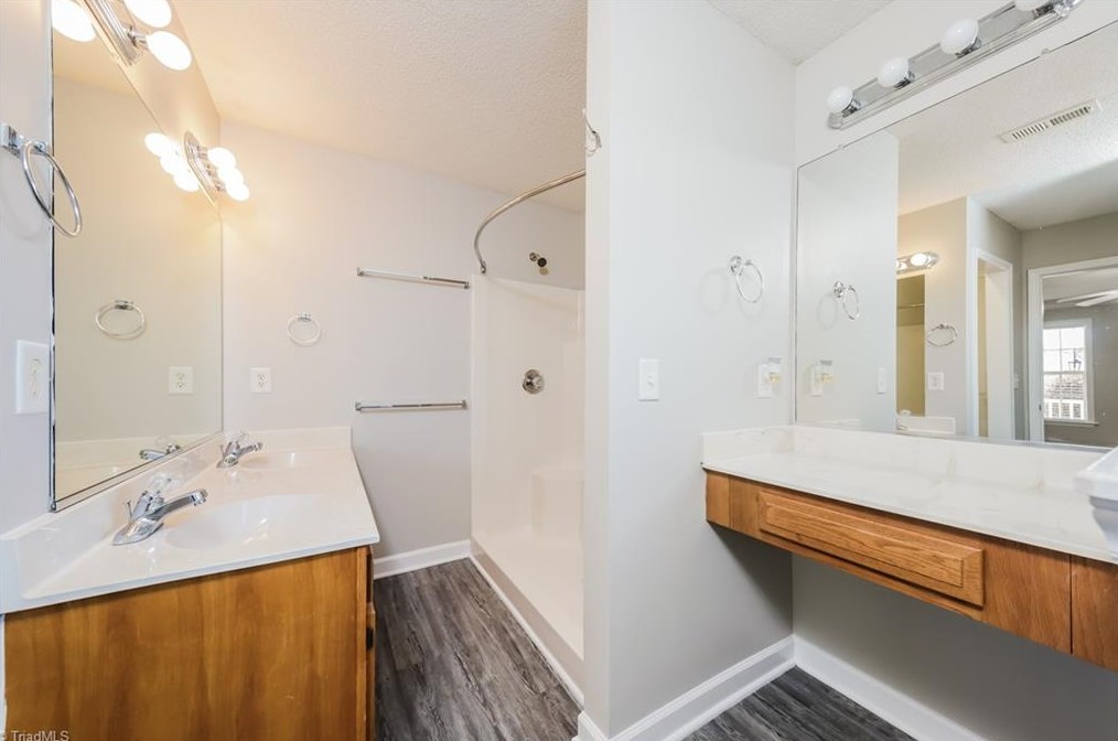 4940 Bridgton Place Dr, Winston Salem NC  27127-7000 exterior