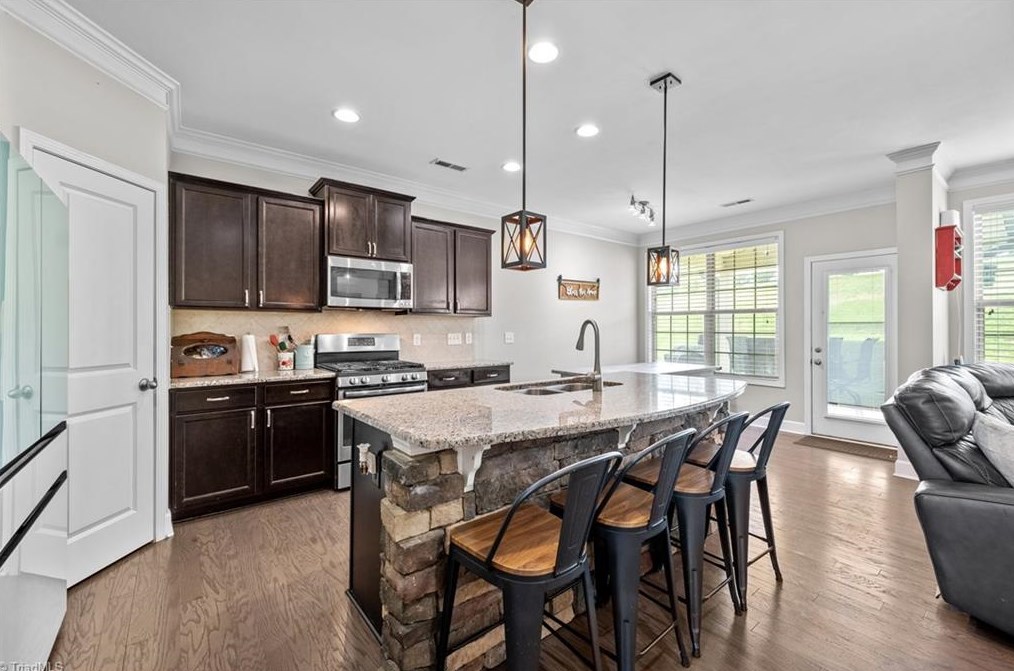 1219 Lael Forest Trl, Burlington NC  27215 exterior