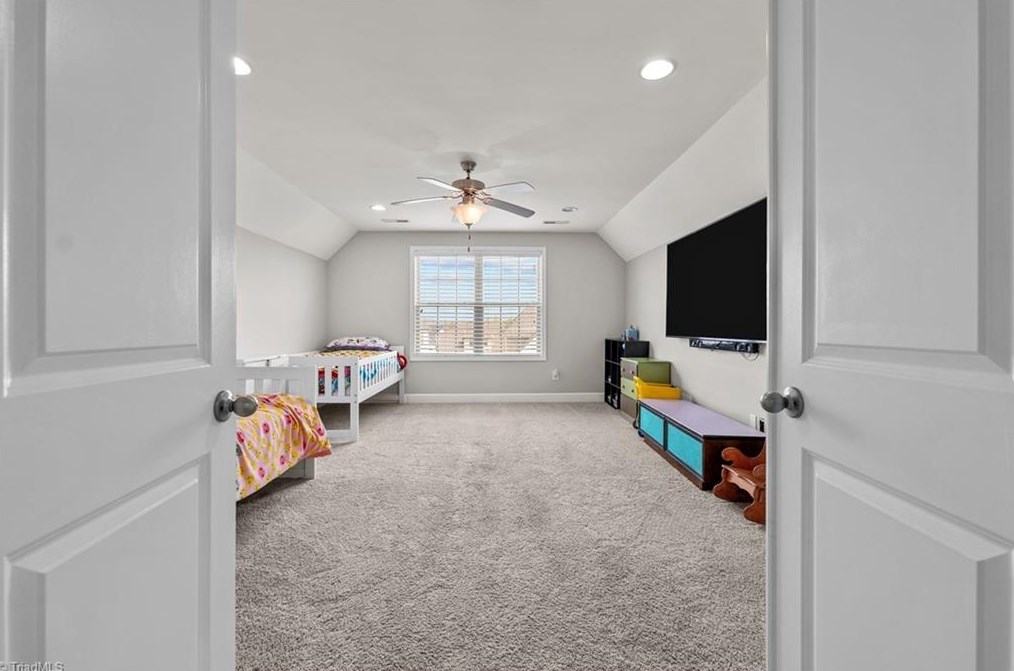 1219 Lael Forest Trl, Burlington NC  27215 exterior