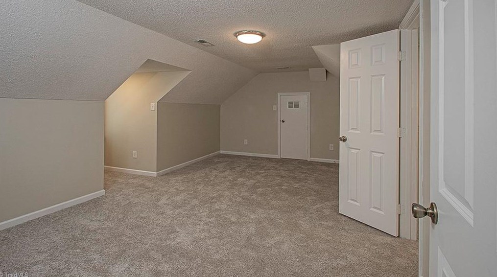 237 Linville Springs Rd, Kernersville NC  27284-2325 exterior