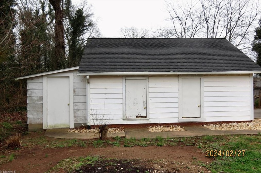 7735 Us Highway 52, Salisbury NC  28146-8962 exterior