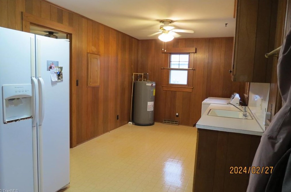 7735 Us Highway 52, Salisbury NC  28146-8962 exterior