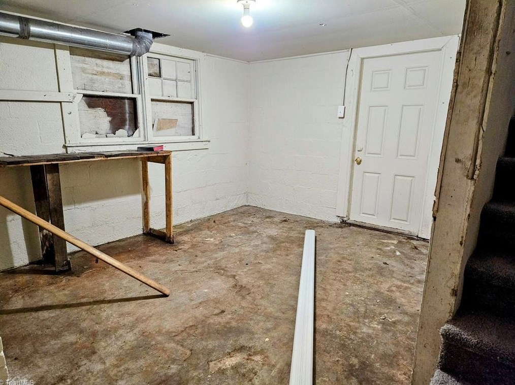 607 Arch St, High Point NC  27260-6902 exterior