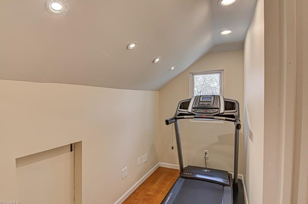 703 Miller St, Winston Salem NC  27103-3614 exterior