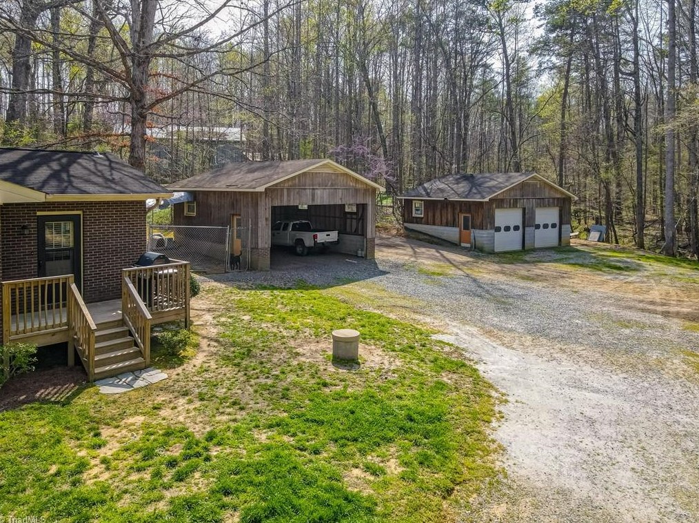 7104 Company Mill Rd, Climax NC  27233-9107 exterior