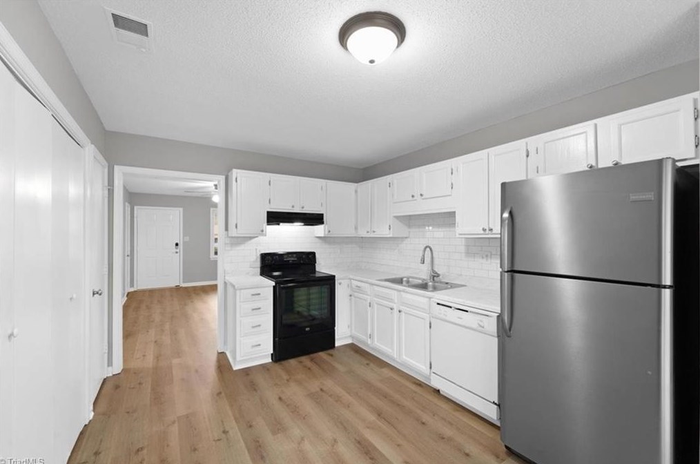 491 James Ct, High Point NC  27265-2123 exterior