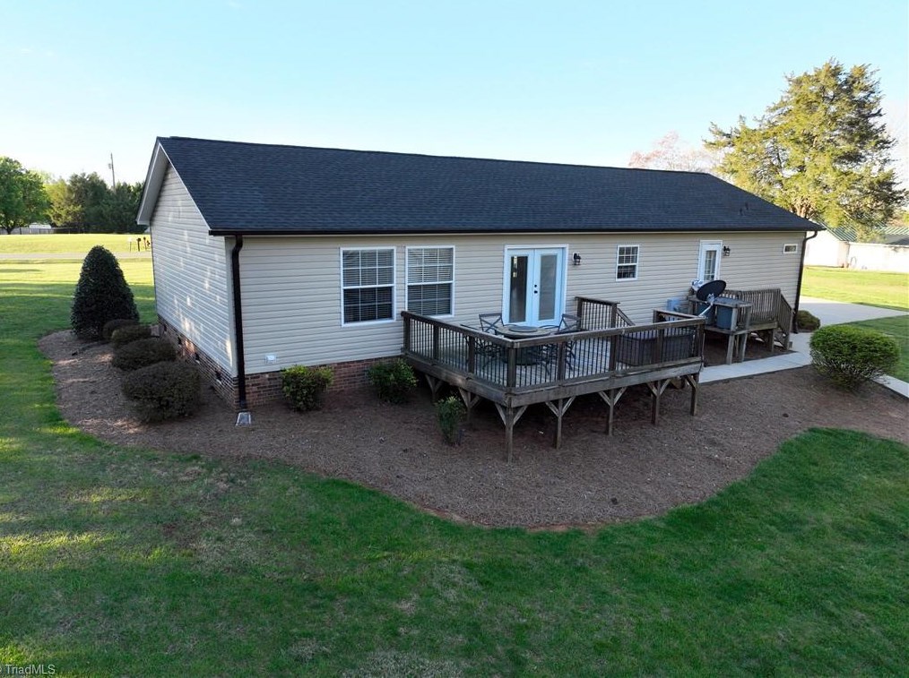 1274 William Fowler Rd, King NC  27021-8347 exterior