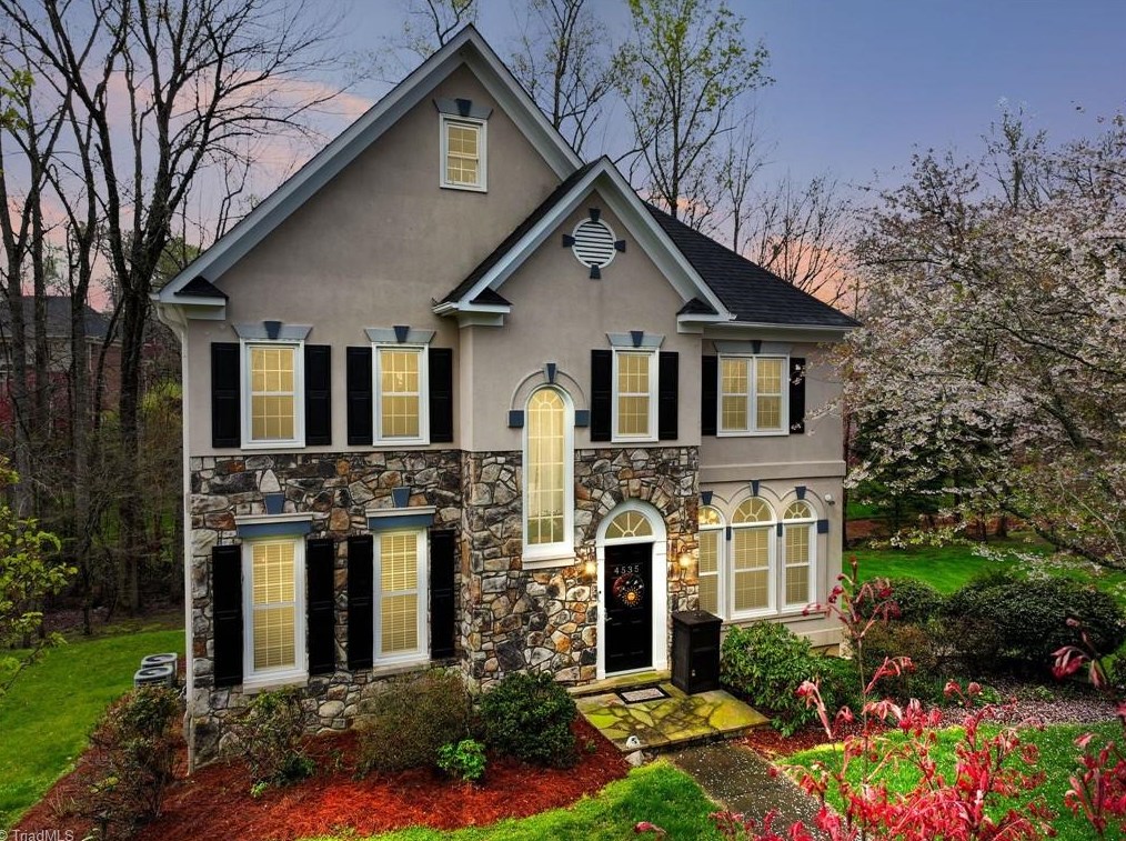4535 Asbury Place Dr, Clemmons NC  27012-7708 exterior