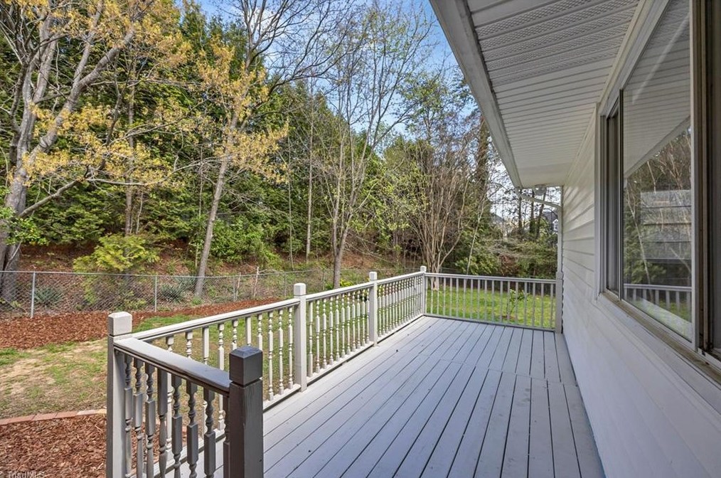 3102 Shamrock Dr, Greensboro NC  27408-3011 exterior