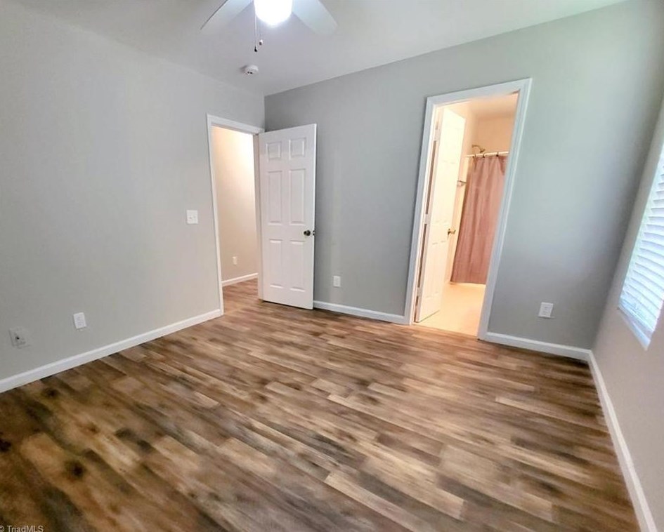 1011 Manor Dr, High Point NC  27260-2501 exterior