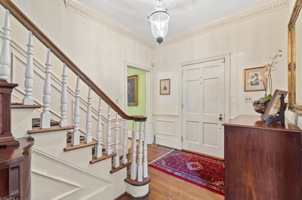 3239 Vly Rd, Winston Salem NC  27106-2529 exterior