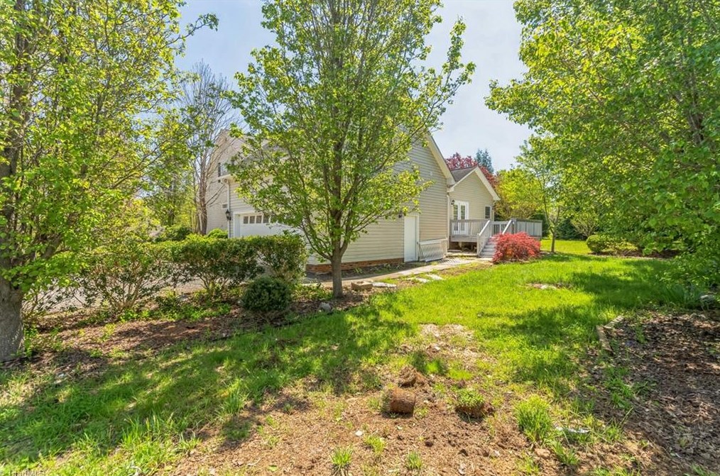 3700 Jeannie Rd, Whitsett NC  27377-8703 exterior