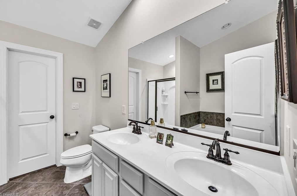 748 Carneros Cir, High Point NC  27265-9485 exterior