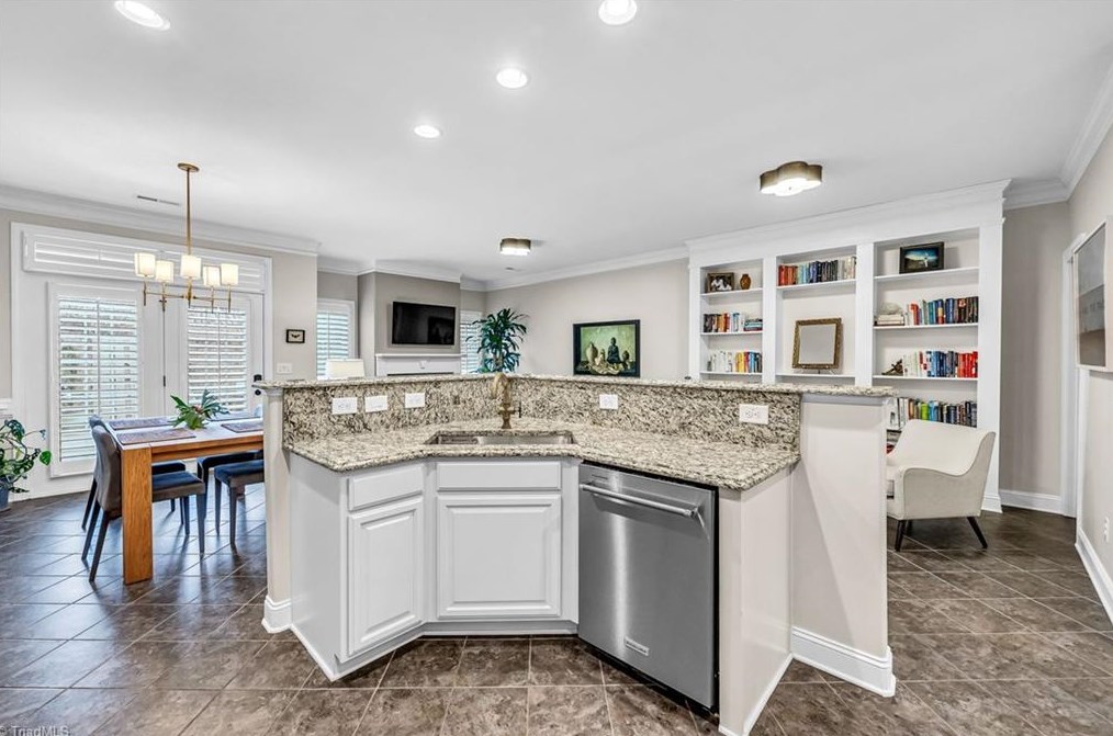 748 Carneros Cir, High Point NC  27265-9485 exterior
