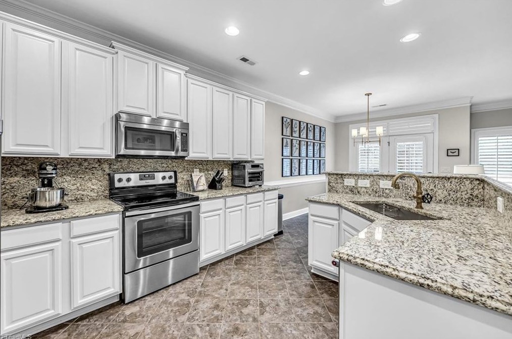 748 Carneros Cir, High Point NC  27265-9485 exterior