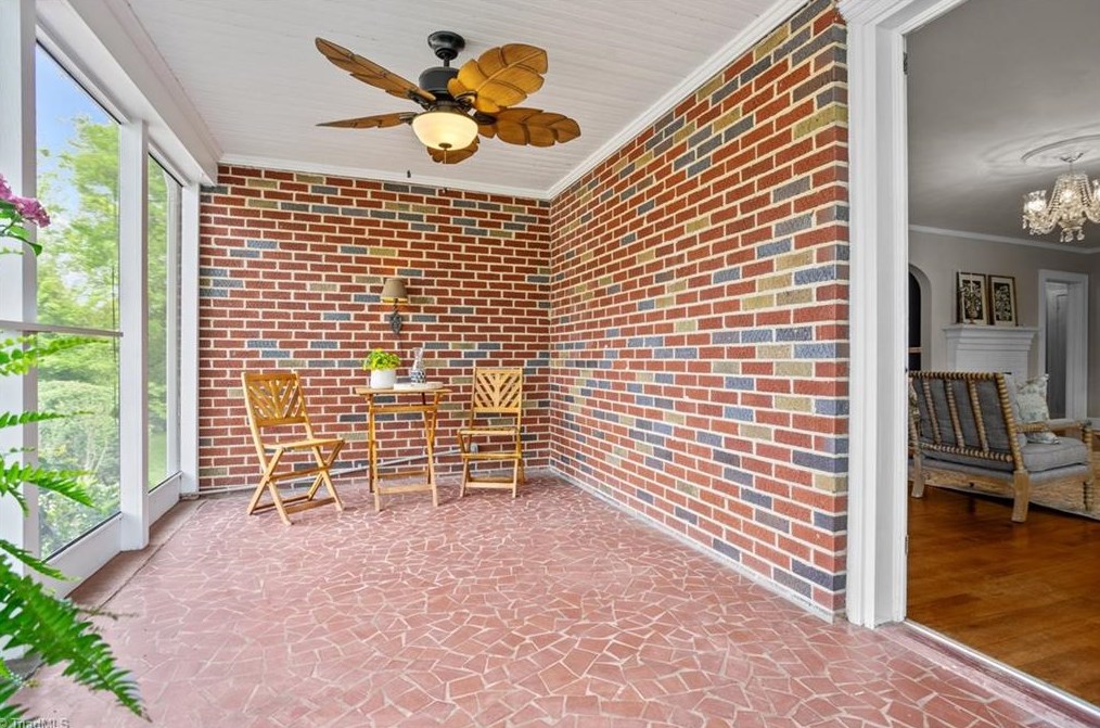 611 Westside Dr, Lexington NC  27292-2957 exterior