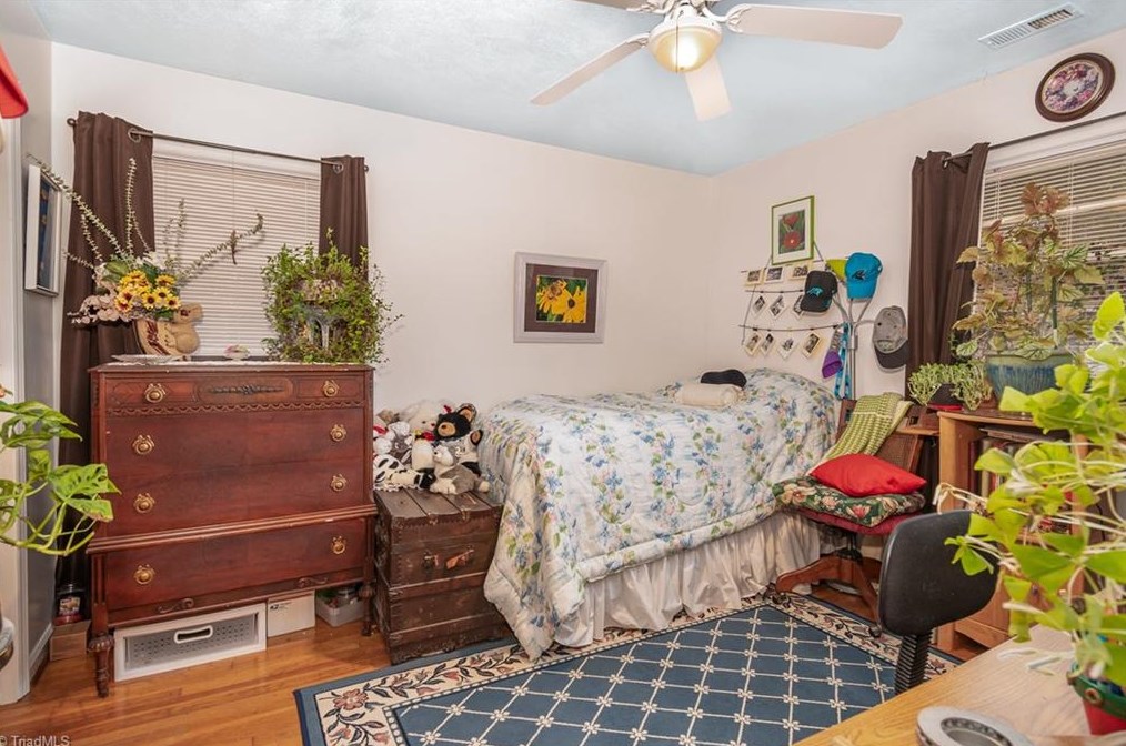 3019 Joan Ave, Greensboro NC  27455-1646 exterior