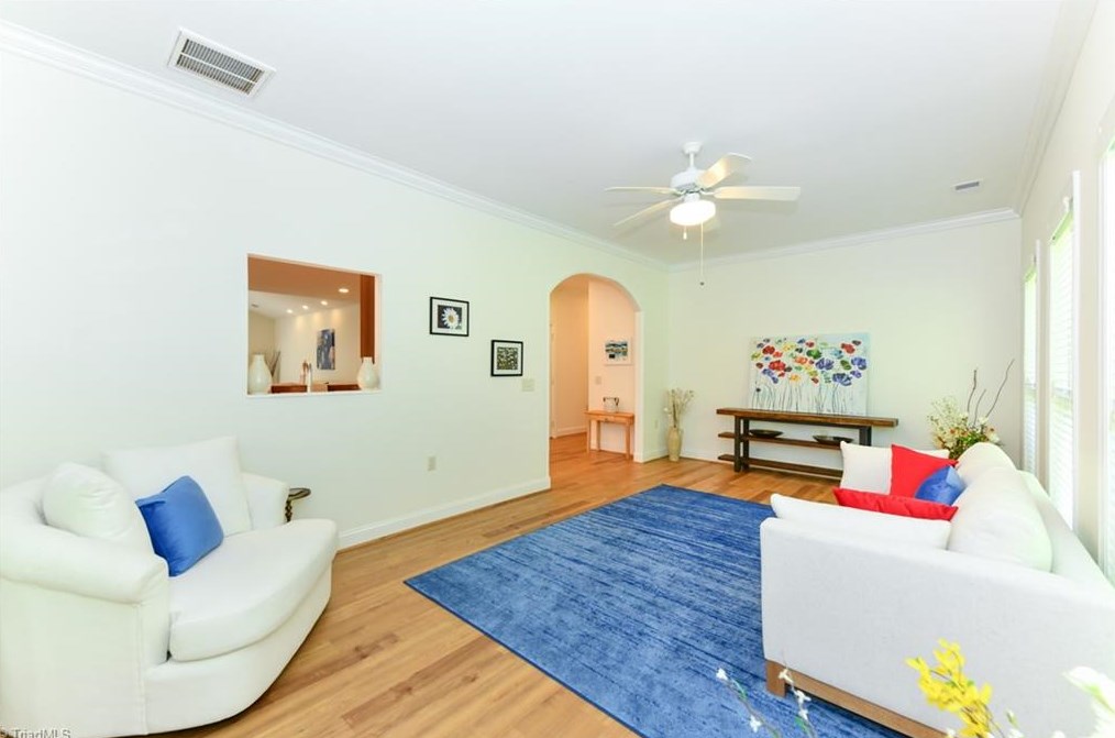 7 Annalisa Dr, Greensboro NC  27455-3317 exterior