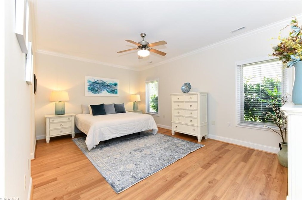 7 Annalisa Dr, Greensboro NC  27455-3317 exterior