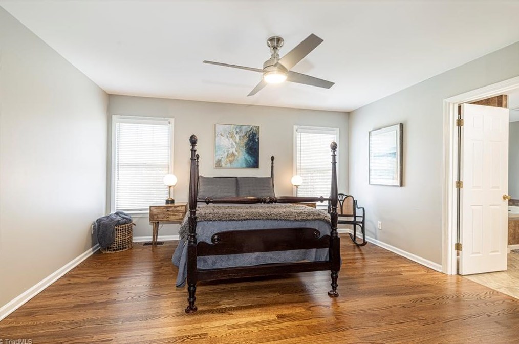 713 Huntington Dr, High Point NC  27262-4524 exterior