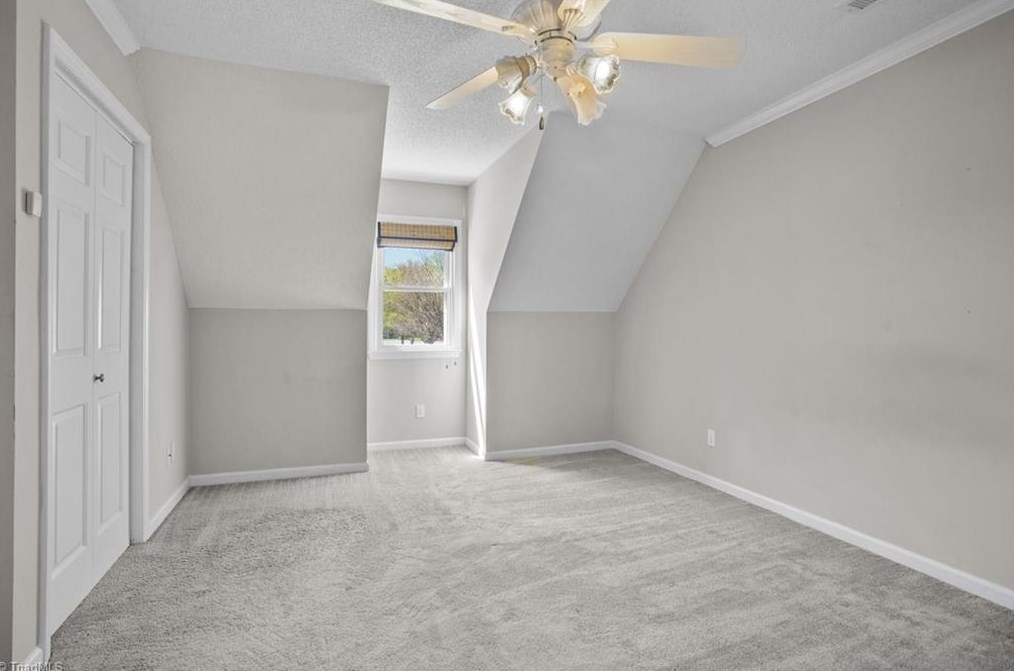 118 Cambridge Square Ln, Kernersville NC  27284-2312 exterior