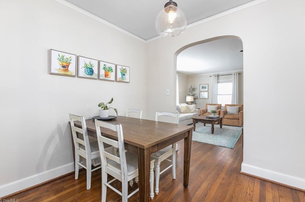 1704 Colonial Ave, Greensboro NC 27408-4205 exterior