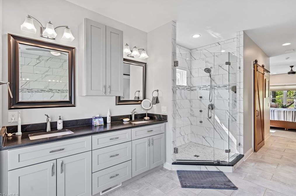 267 Devotion Farm Way, Thurmond NC 28683-8149 exterior