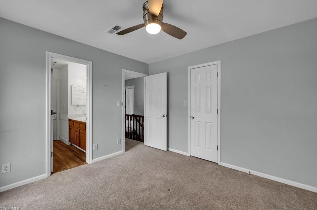 194 Old Farm Rd, Thomasville NC  27360-9423 exterior