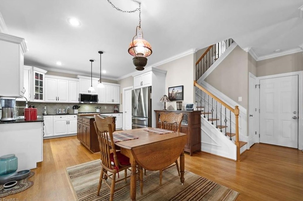 5810 Kacey Meadows Dr, Greensboro NC  27410-2534 exterior