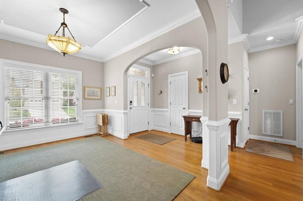 5810 Kacey Meadows Dr, Greensboro NC  27410-2534 exterior