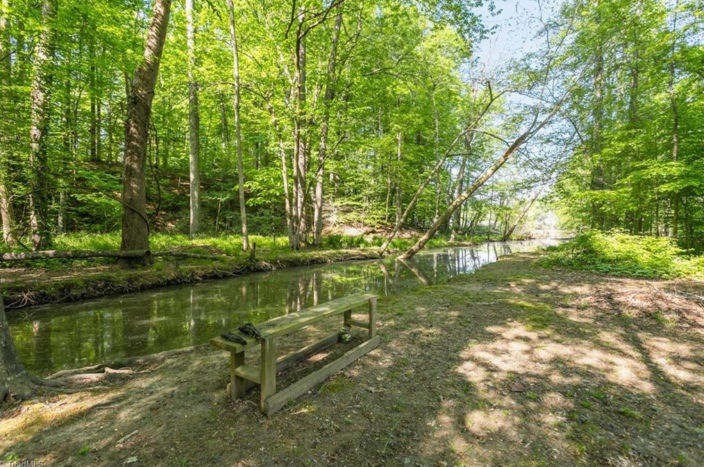 429 Riverview Ln, Lexington NC  27292-8853 exterior