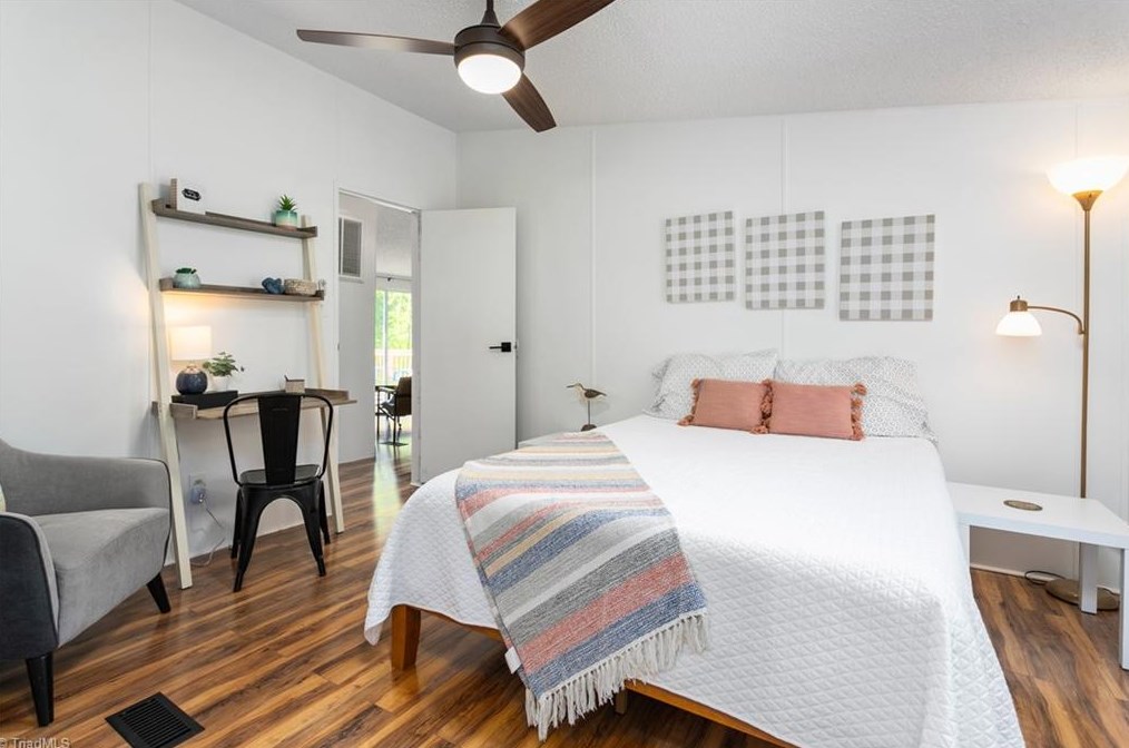 429 Riverview Ln, Lexington NC  27292-8853 exterior