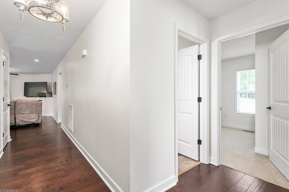 114 Camino Dr, Thomasville NC  27360-6380 exterior