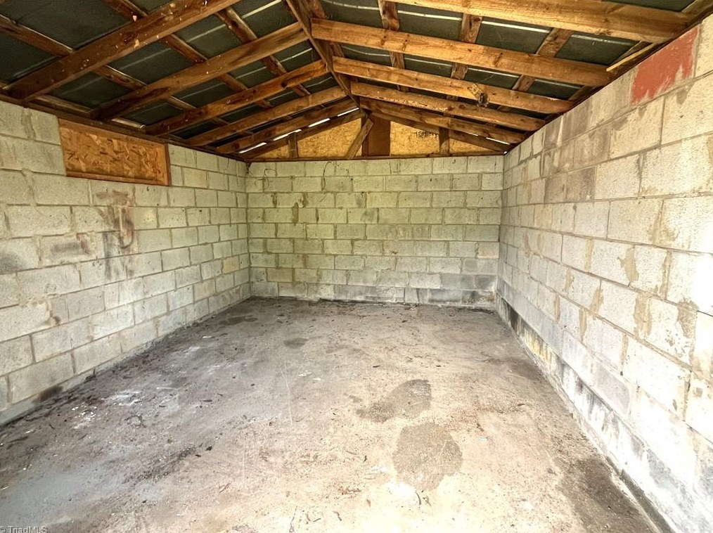 21 Cir Dr, Reidsville NC 27320-2713 exterior