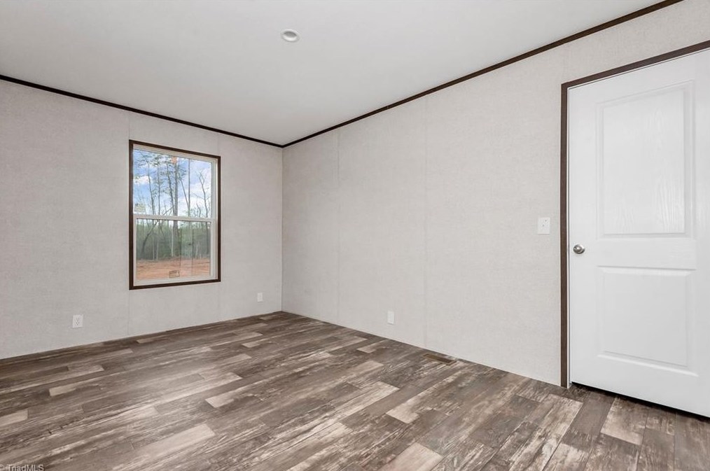 1250 Poplar Springs Rd, Elkin NC 28621-6103 exterior